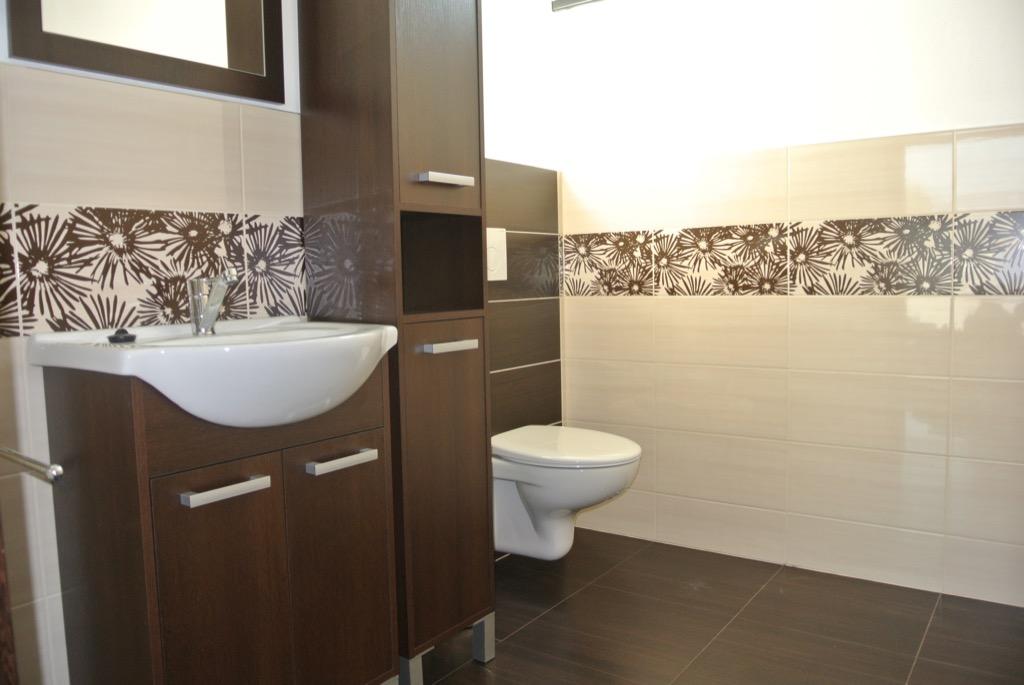 Nalepenie obkladov a dlažieb