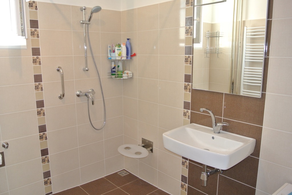 Rekonštrukcia kupeľne, WC a kuchyne