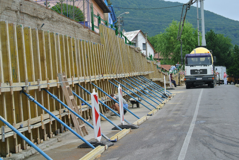 Rekonštrukcia oporného múra